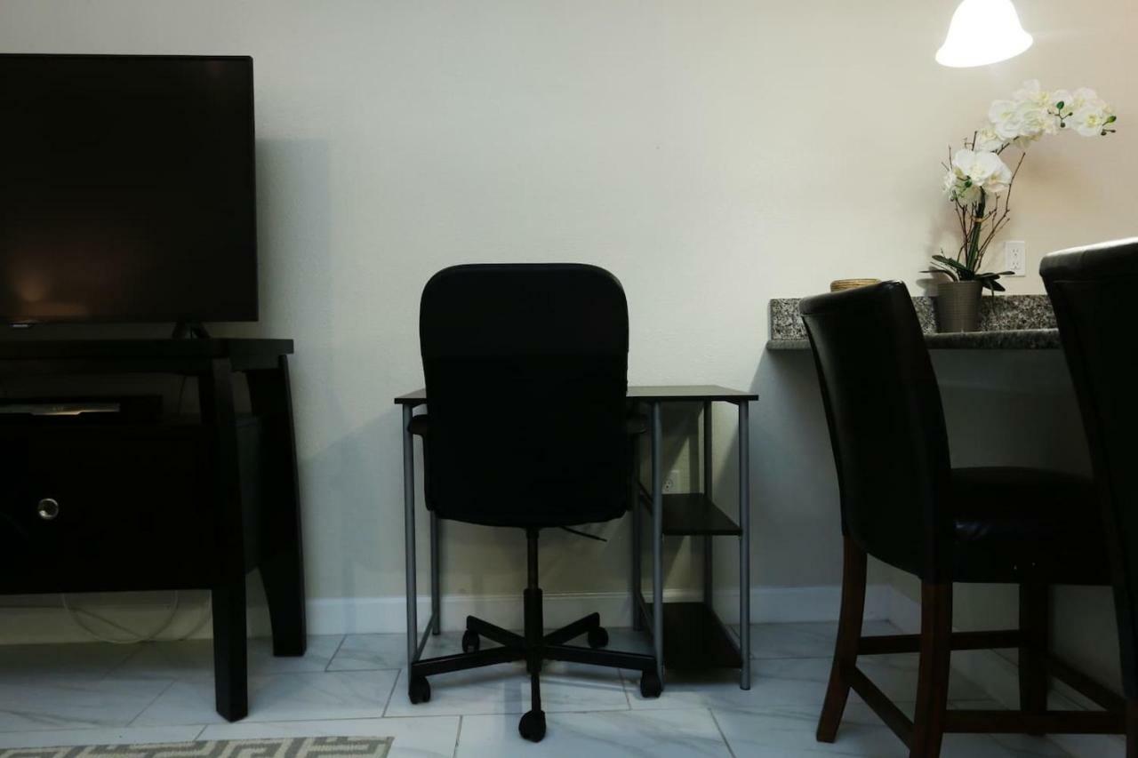C - New 4 Bedroom Home - 5 Miles To Disney - Free Water Park - Private Pool Kissimmee Ngoại thất bức ảnh