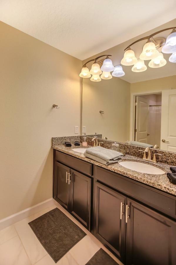 C - New 4 Bedroom Home - 5 Miles To Disney - Free Water Park - Private Pool Kissimmee Ngoại thất bức ảnh