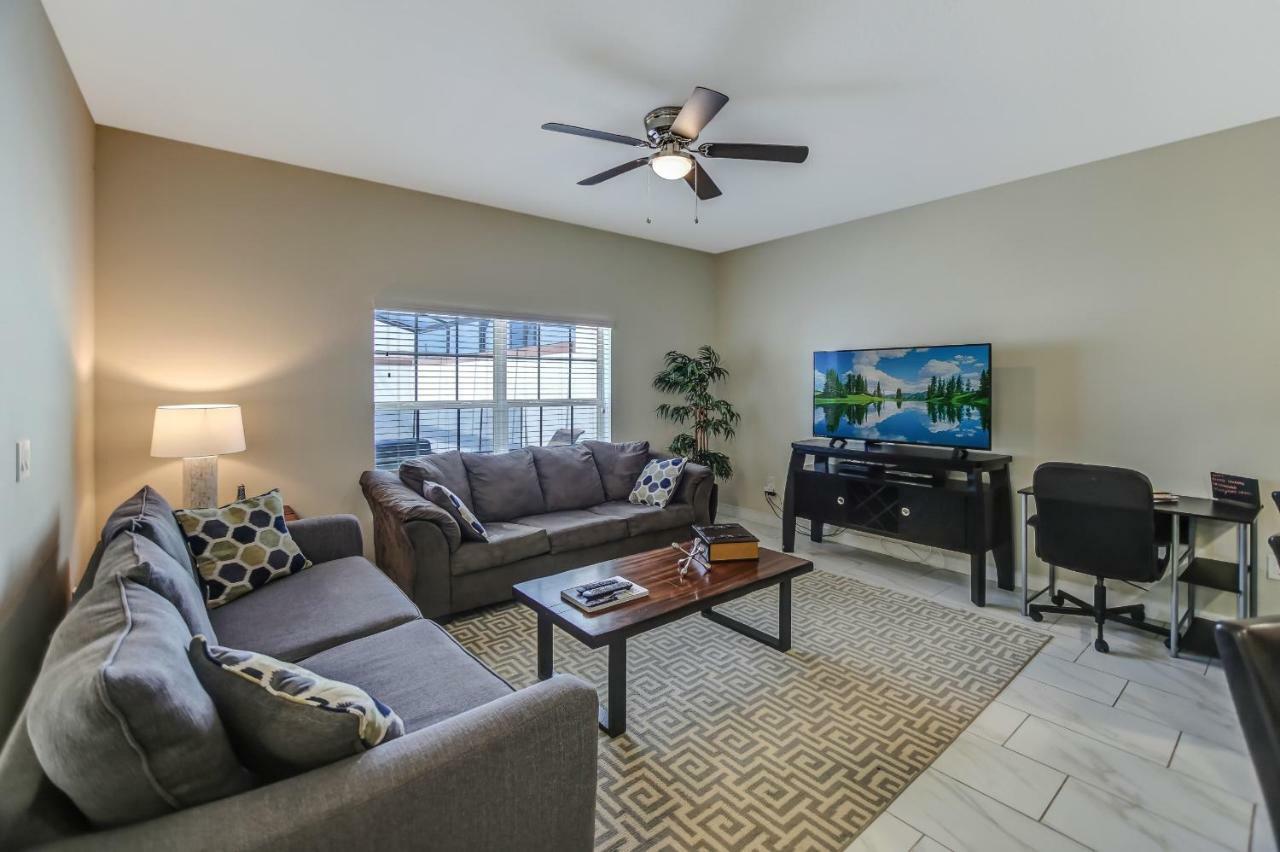 C - New 4 Bedroom Home - 5 Miles To Disney - Free Water Park - Private Pool Kissimmee Ngoại thất bức ảnh